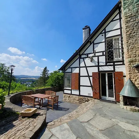 Сasa de vacaciones Am Rursee - Haus Eiche Simmerath